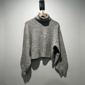 H&M Divided Light Grey Knit Turtleneck Puff Sleeve Sweater S